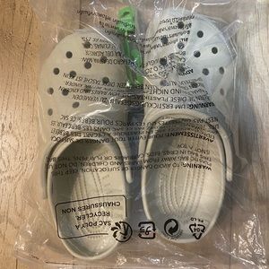 Crocs bone color